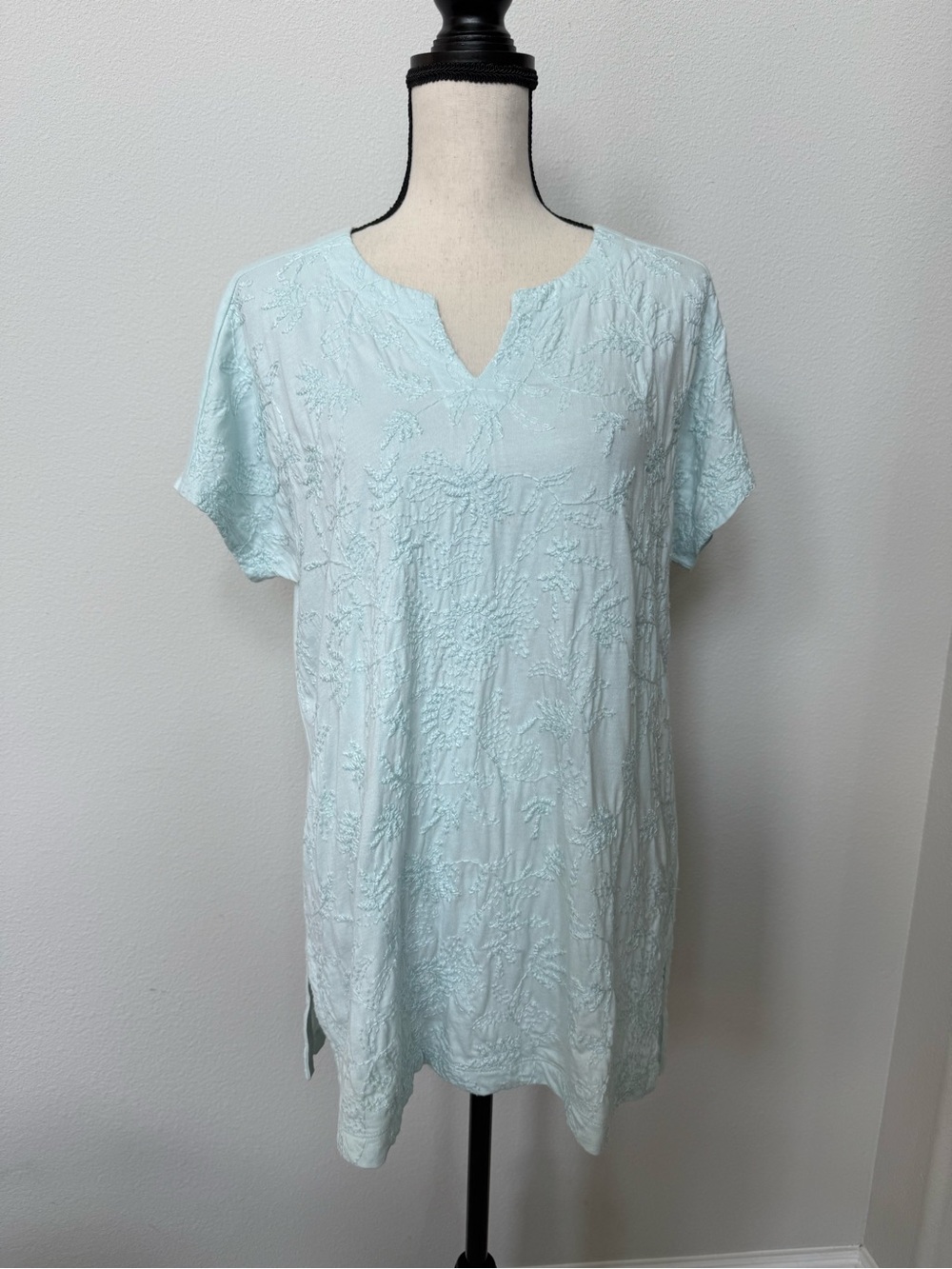 J. Jill Pure Jill Light Mint Embroidered Short Sleeve Tunic